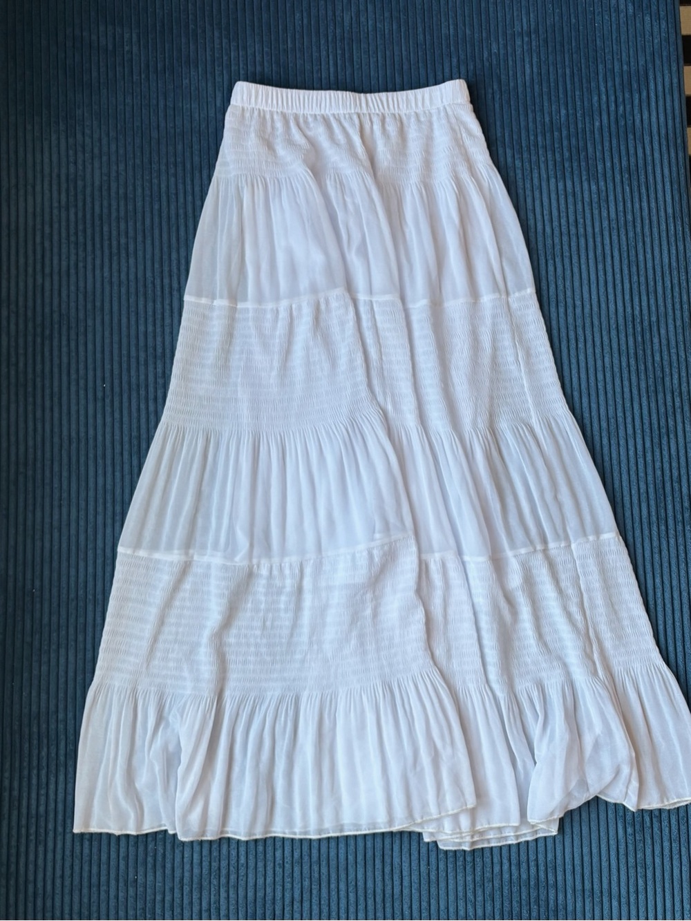 nashalyly tiered maxi skirt with elastic waistband